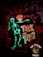Load image into Gallery viewer, &#39;Trick or Treat Ghoul&#39; Handcrafted UV &amp; Glow Tufted Wall Hanging
